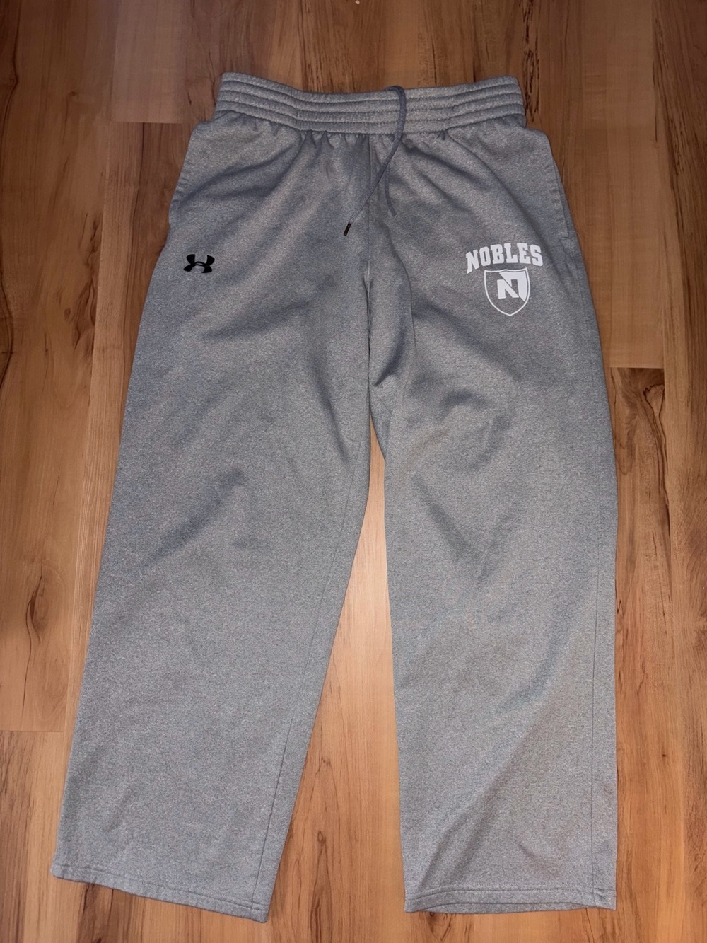 Under Armour active wear pants